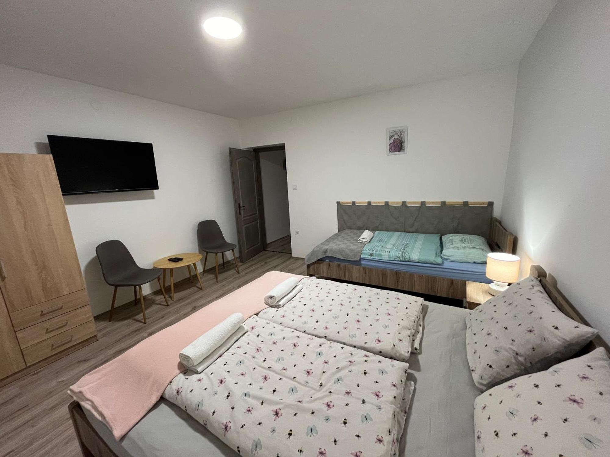 Mini Zoo Apartman Надьканижа Экстерьер фото